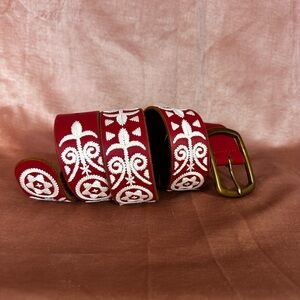 Lucky brand women’s red white embroidered belt brass buckle boho leather large